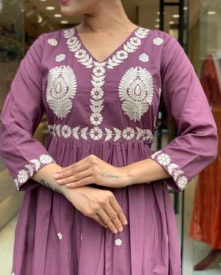onion pink elegant embroidered pv chanderi pleated kurti set with dupatta 4