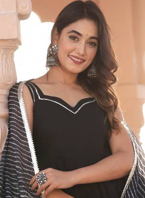 Lahariya black cotton sharara set 2