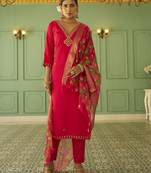 Pink women kurta pant dupatta set