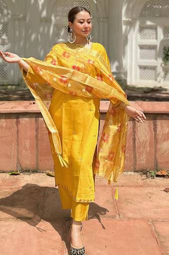 Yellow women kurta pant dupatta set