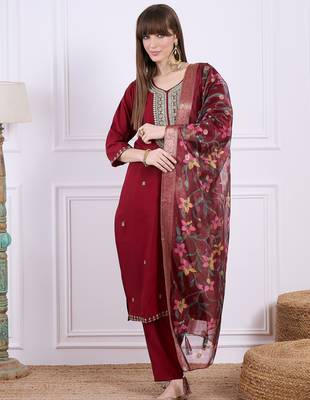 Maroon women kurta pant dupatta set 1