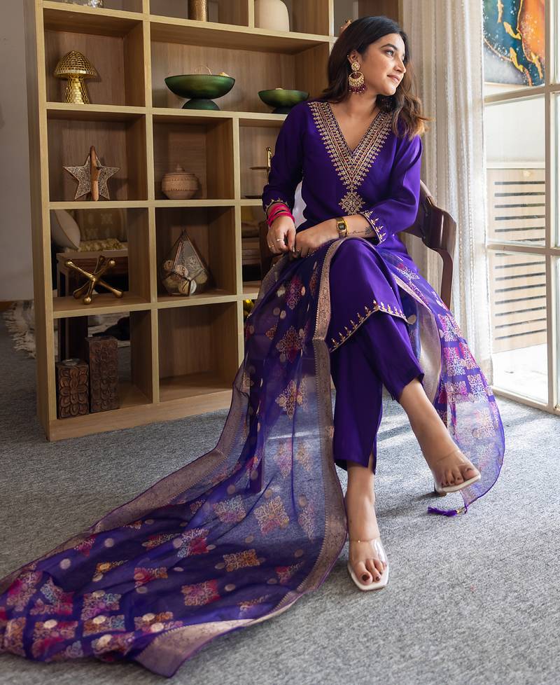 Purple women kurta pant dupatta set