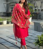 Pink women kurta pant dupatta set