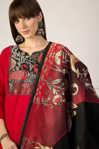Red women kurta pant dupatta set