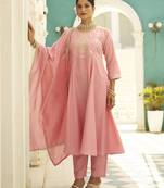 Pink women kurta pant dupatta set