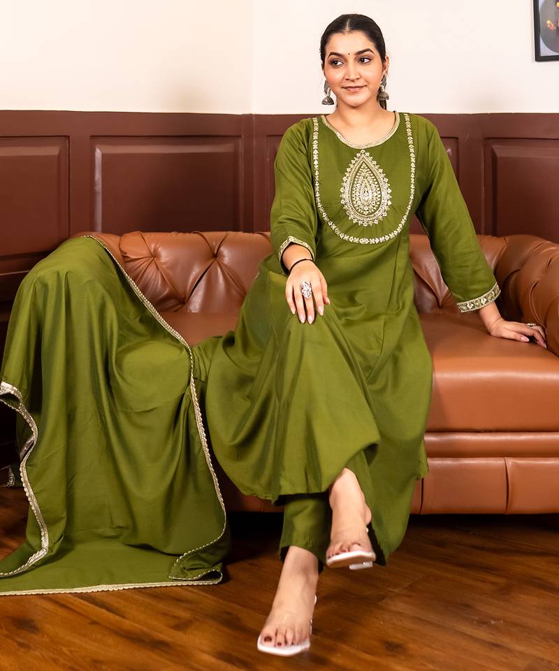 Green women kurta pant dupatta set