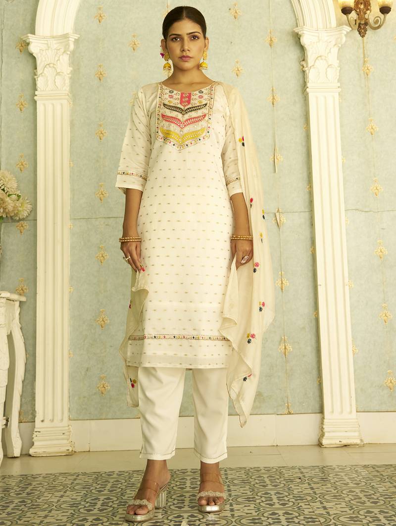 White women kurta pant dupatta set
