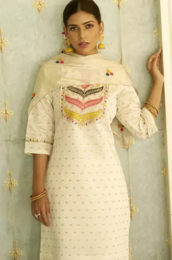 White women kurta pant dupatta set