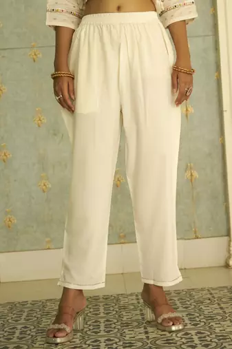 White women kurta pant dupatta set