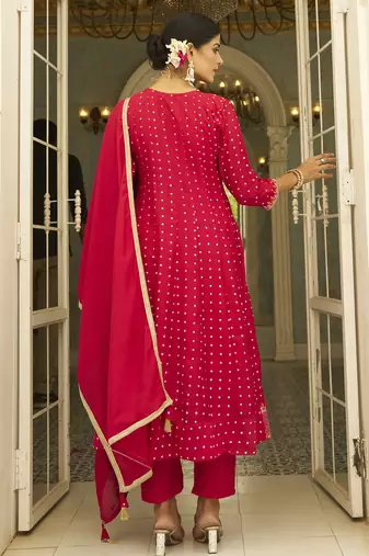 Pink women kurta pant dupatta set