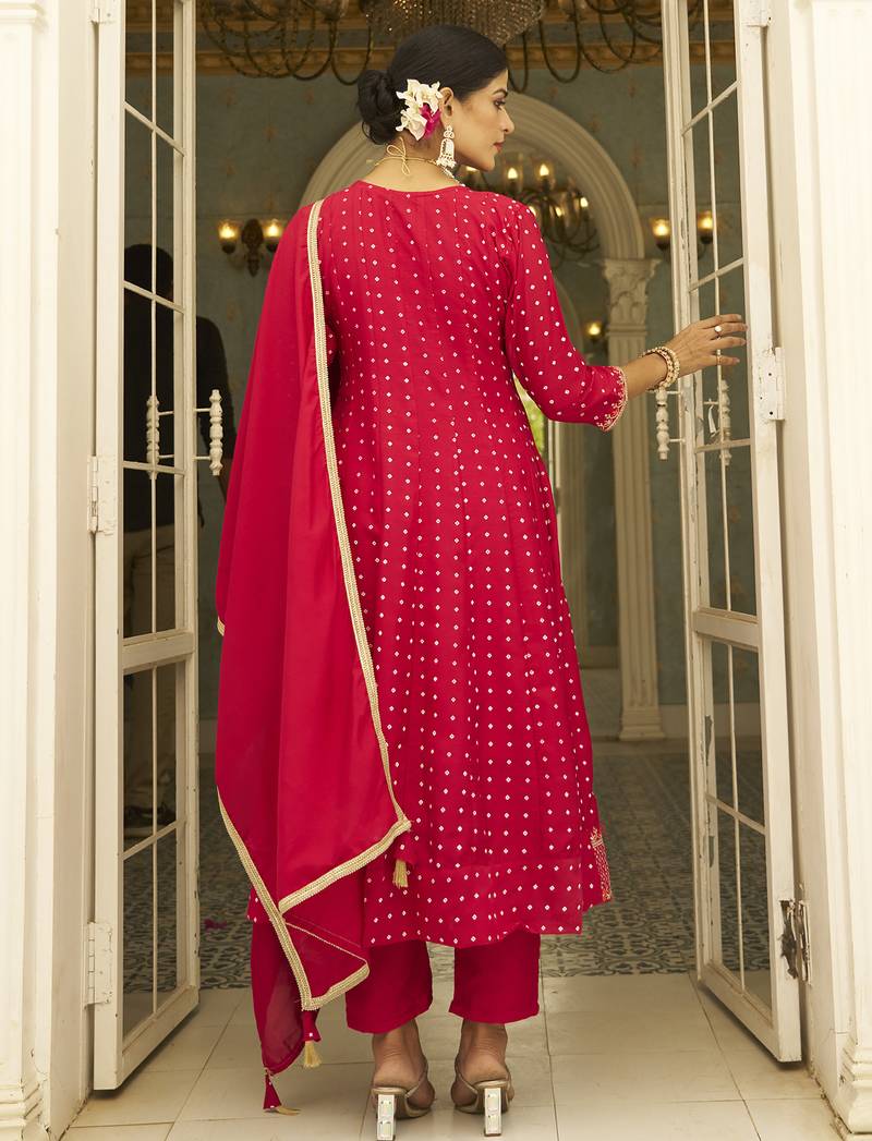 Pink women kurta pant dupatta set
