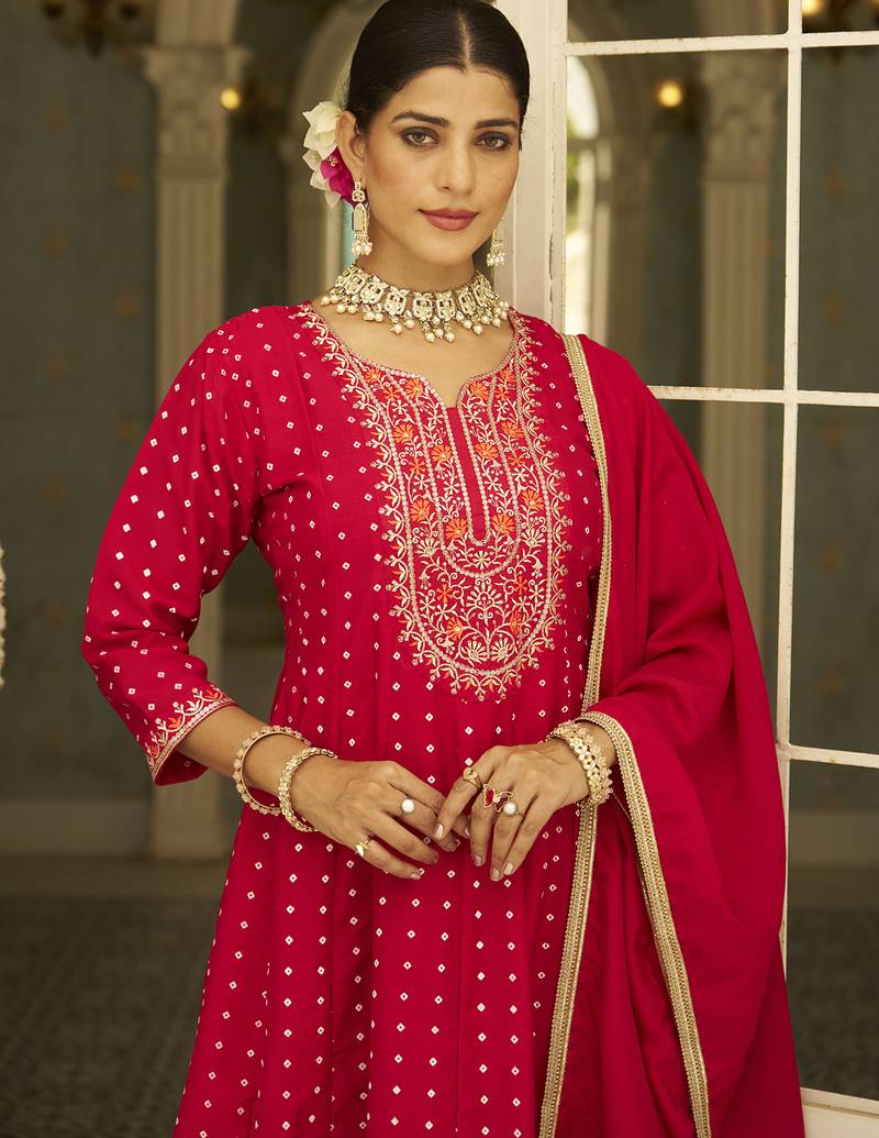 Pink women kurta pant dupatta set