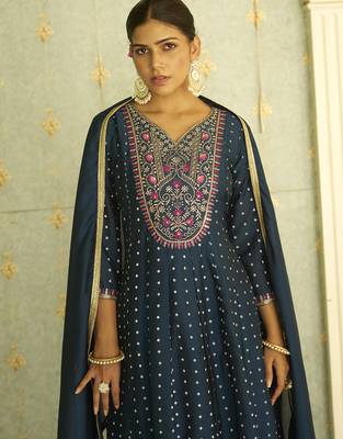 Blue women kurta pant dupatta set 3