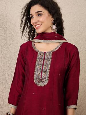Maroon women kurta pant dupatta set 3