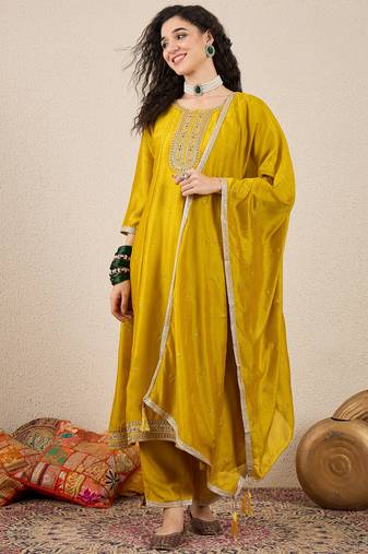 Yellow women kurta pant dupatta set