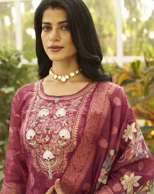 Maroon women kurta pant dupatta set 3