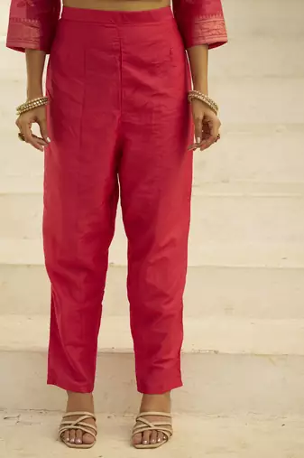Pink women kurta pant dupatta set