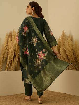 Green women kurta pant dupatta set 2