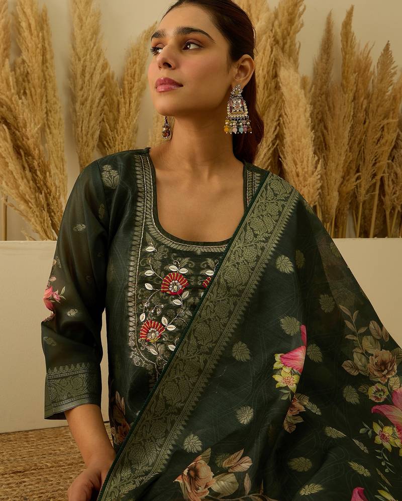 Green women kurta pant dupatta set