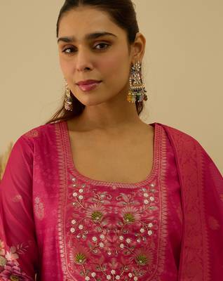 Pink women kurta pant dupatta set 3
