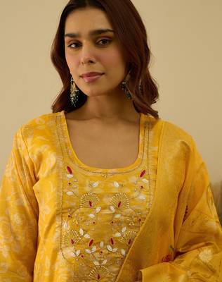Yellow women kurta pant dupatta set 3