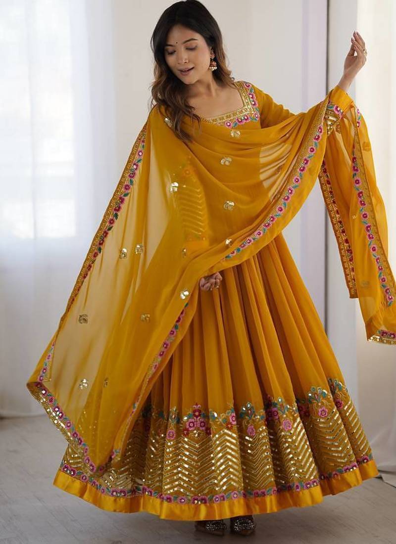 Heavy Look Designer Gown Suit Set Designer Anarkali Suit Set Festival Wear Dress