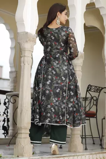 White and red rose orgenza set