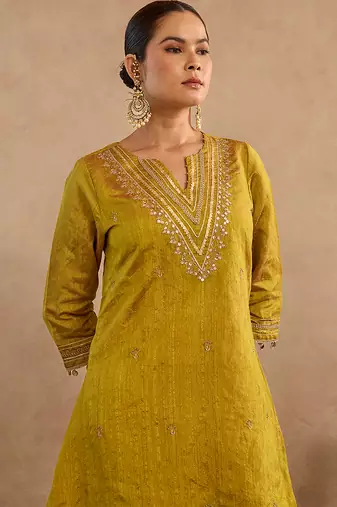 Green embroidered raw silk kurta set