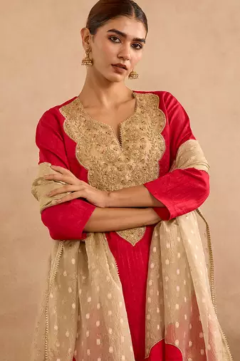 Red embroidered raw silk kurta set