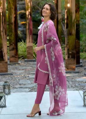 PINK COLOUR FESTIVAL KURATA SET  4