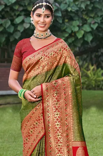 mehendi banarasi saree with blouse piece 