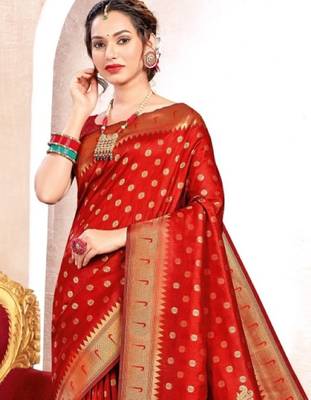 red banarasi saree with blouse piece  2
