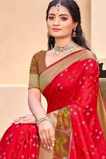 red silk saree with blouse piece