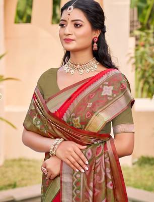 red silk saree with blouse piece 2
