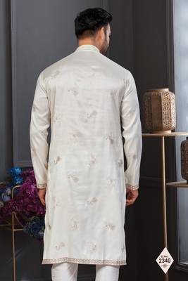 Cream pewor silk kurta and pajama for mens 3
