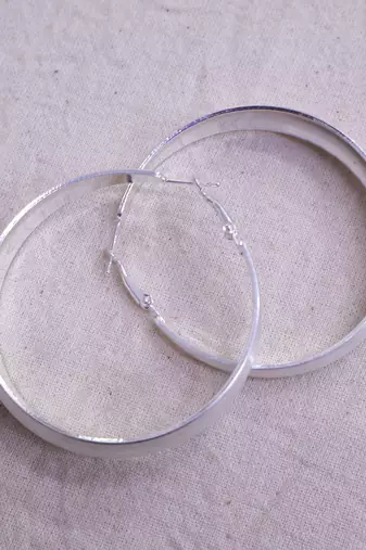 Women   s silver finish wide hoop earrings | classic & minimal fashion jewelry for women