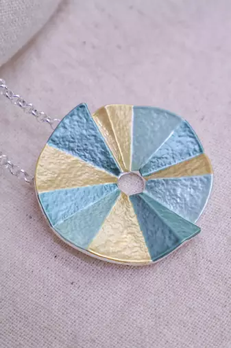 Women   s geometric disc necklace set with earrings | trendy multicolor fashion jewelry