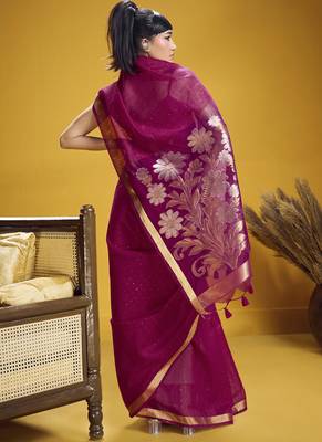 rani pink pure munga silk blend handloom weaving saree 4