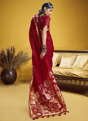 red pure munga silk blend handloom weaving saree 5