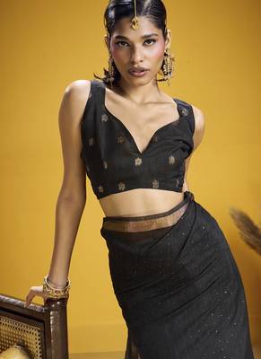 black pure munga silk blend handloom weaving saree 4