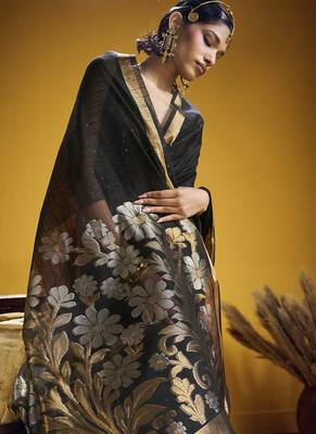 black pure munga silk blend handloom weaving saree 5