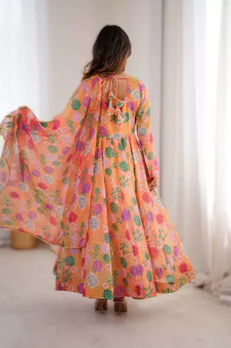 multipresenting sunkissed floral print suit