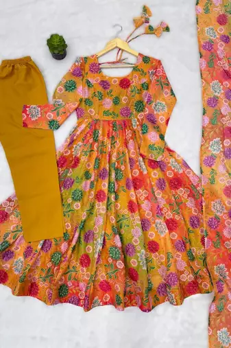 multipresenting sunkissed floral print suit