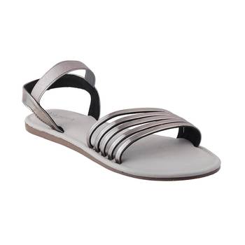 Relaxed fit flat weekend sandal 4