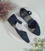 Modern flat close-toe everyday sandal (1266)