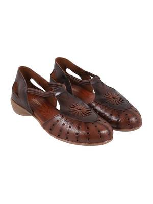 Modern flat close-toe everyday sandal (1353) 1