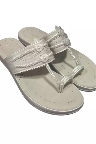 Effortless ethnic flat – everyday comfort kolhapuri slip-on