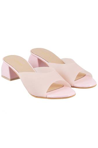 Casual chic medium heel chappal