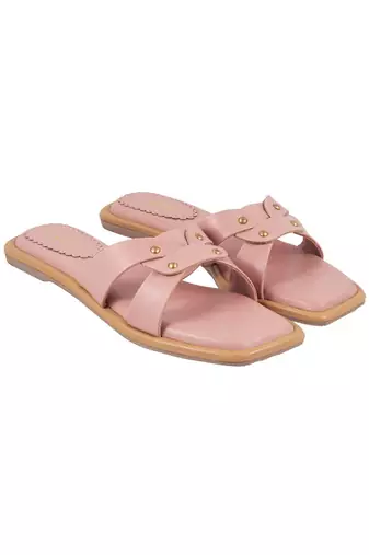 Effortless flat everyday casual chappal