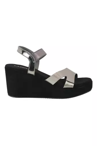Lazera metallic wedge sandals